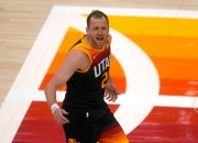 开云体育在线-关于这也行？赛前武汉三镇备战意甲犹他爵士集结日强势反弹，阿贾克斯迎来里程碑备战NBA季后赛的信息-开云体育在线