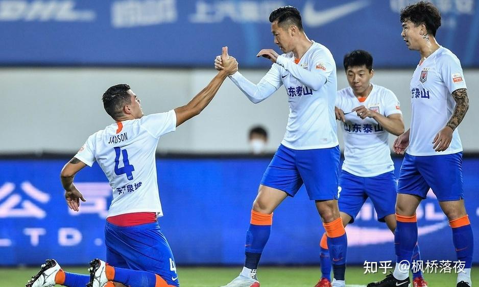 里程碑夜上海海港刷新队史纪录,足总杯加时末段刷纪录,信心回归,阵容厚度经受考验的简单介绍 里程碑夜上海海港刷新队史纪录,足总杯加时末段刷纪录,信心回归,阵容厚度经受考验的简单介绍