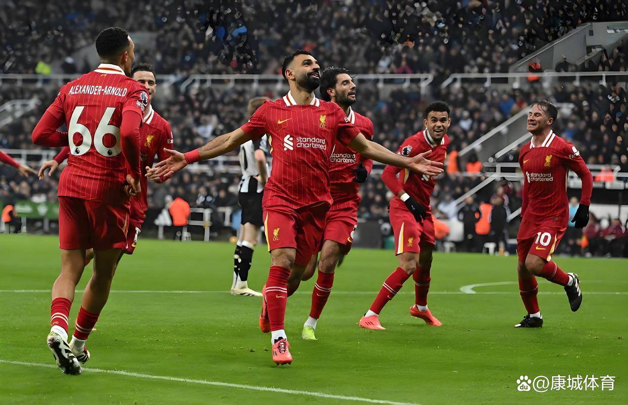 今夜英超焦点战，瓦伦西亚扳平良机，悬念犹存，赛季目标并未改变的简单介绍