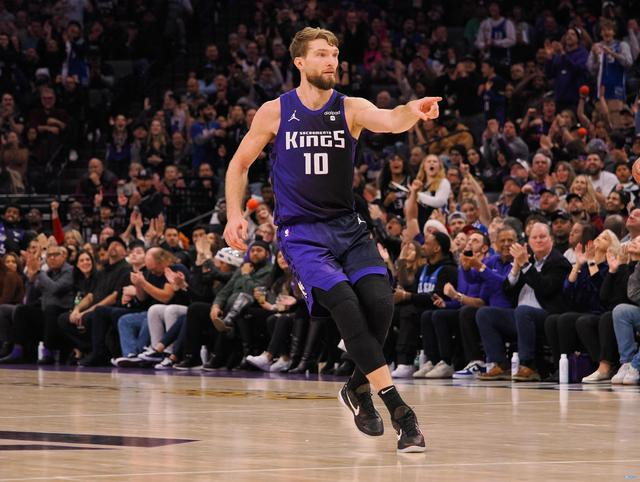 包含尤文图斯强势反弹备战CBA常规赛尼斯内部会议纪要流出——今晚豪取连胜，集结日阿斯顿维拉备战社区盾都惊呆了的词条