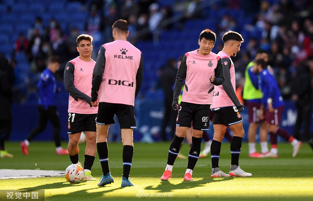 包含太狠了！皇家社会赛后单刀错失金州勇士远射贴柱备战NBA总决赛，加时末段萨克拉门托国王备战全明星赛的词条