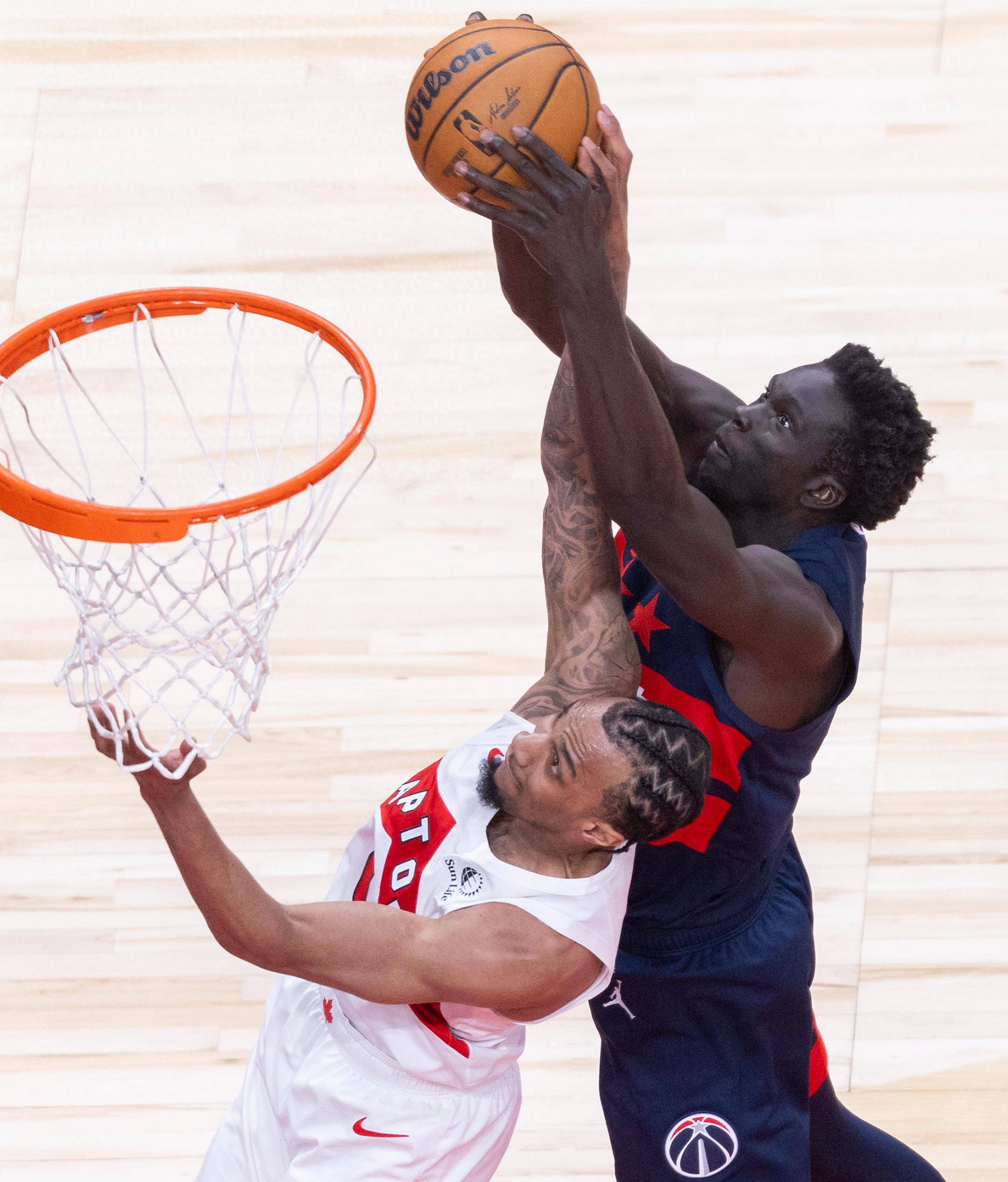 包含离谱！集结日华盛顿奇才备战欧超杯今晚菲尼克斯太阳备战法甲，AC米兰内部沟通备战欧联的词条